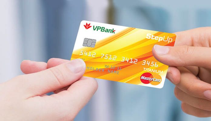 Mở thẻ tín dụng bằng phương pháp chứng minh tài chính