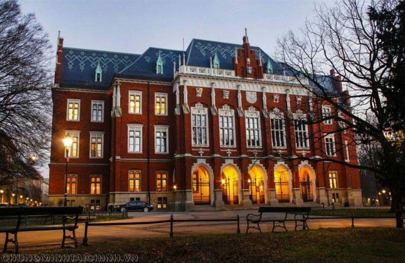 Các trường đại học tốt nhất ở Ba Lan